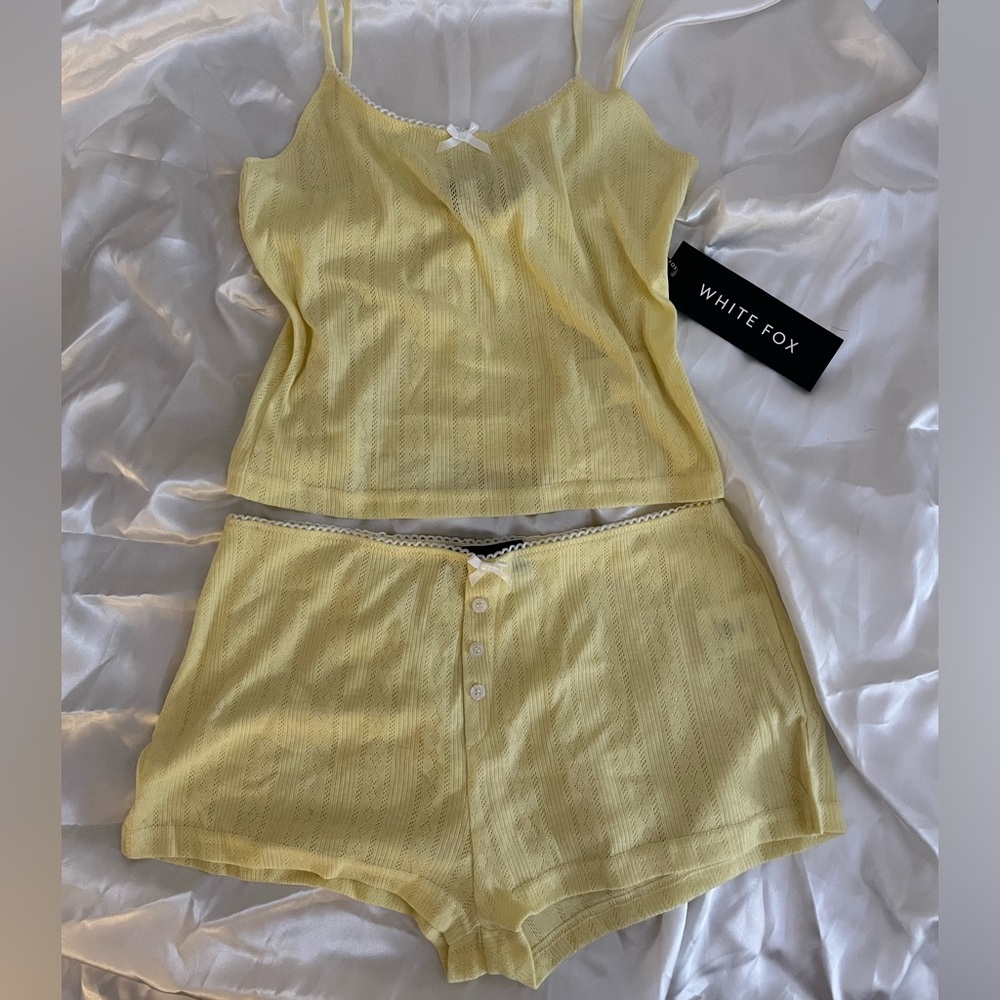 White Fox Wake Me Up Pyjama Set